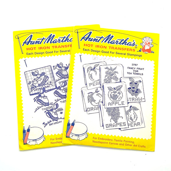 Aunt Marthas Vintage Transfer Patterns #3216 & #3787 For Tea Towels - Picture 1 of 4